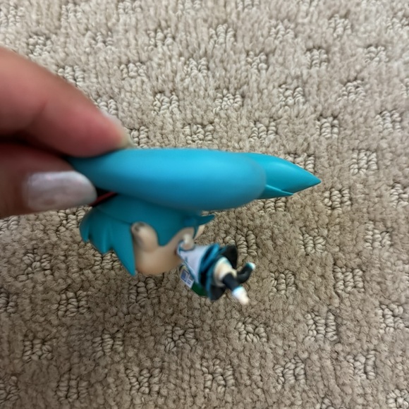 Hatsune Miku Vocaloid Chibi Figure - Picture 3 of 4
